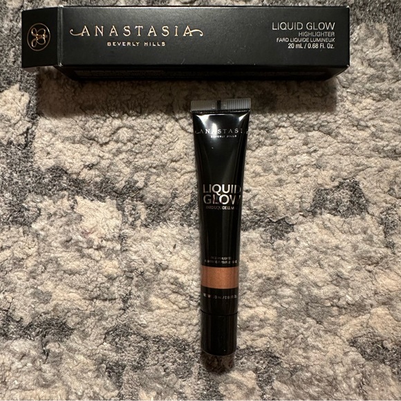 NIB Anastasia Beverly Hills Liquid Glow Highlighter in “Pantina” - Picture 2 of 4